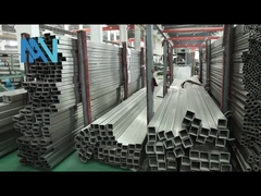 ステンレス鋼の四角管